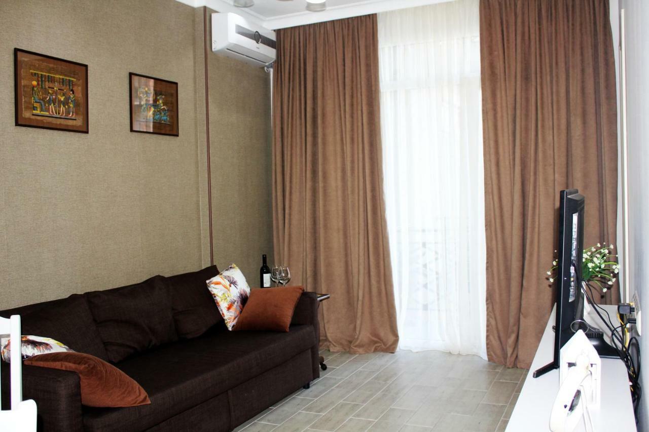 Batumi-Cozy Apartment Zewnętrze zdjęcie